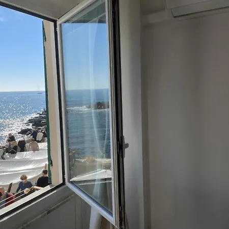 Il Rifugio Sul Mare Box Incluso Gratis - Genovainrelax アパート